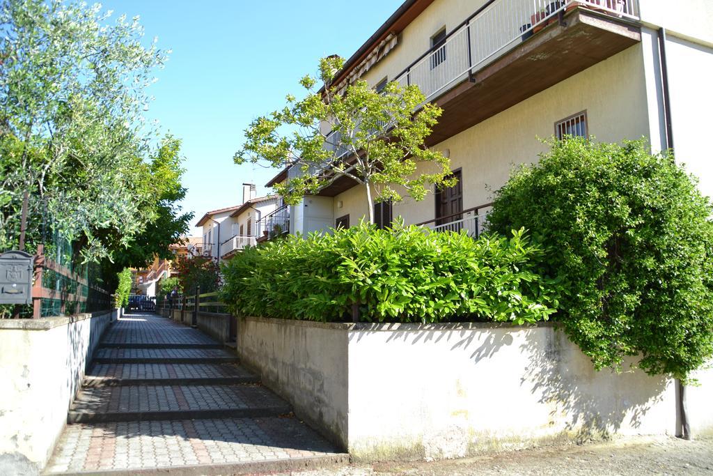 Apartment Santa Maria Bolsena Buitenkant foto